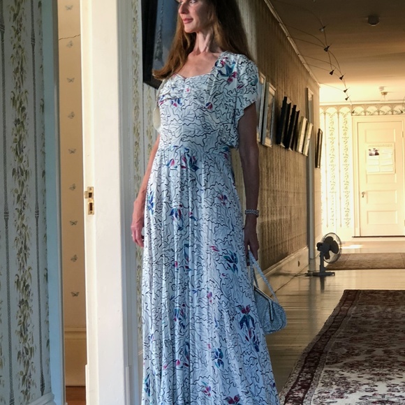 Meet your Posher, Susan - Picture 4 of 9